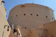 Guided tour to Sultan Qaboos Grand Mosque and Nizwa