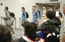 Atlético de Madrid team arrival experience and football match ticket