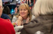 London Christmas bus tour with afternoon tea and snacks