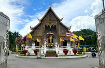 Half-day Chiang Mai temples and cafés tour by van charter with driver