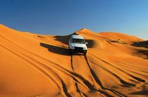 Full-day tour to Wahiba Sands and Wadi Bani Khalid