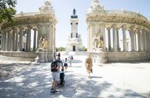 Madrid Royal Palace and Retiro Park guided tour with fast-track access