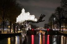 Amsterdam Light Festival cruise with hot snacks and drinks