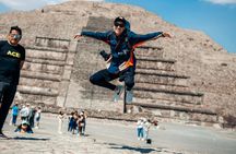 Teotihuacan experience with pyramids and pre-Hispanic cave visit