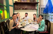 Bangkok's Bang Rak district walking tour with brunch