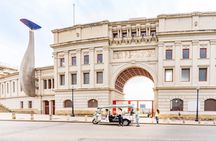 2-hour welcome tour of Barcelona in a private electric tuk-tuk