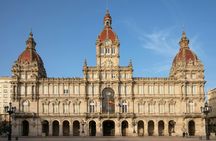 Shared historical walking tour in A Coruña