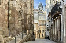 Shared historical walking tour in A Coruña