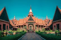 Half-day cyclo tour in Phnom Penh