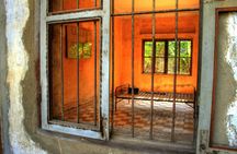 Half-day Tuol Sleng Genocide Museum and Russian Market tour