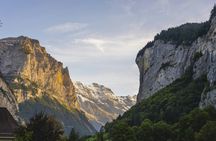 Bernese Oberland hidden gems full-day private tour from Zürich