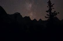 Sunset and stargazing tour at Moraine Lake