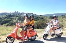 Tuscany iconic Italian scooter tour with lunch and wine tasting