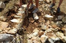 Trekking and dry stone wall lesson in the Valle d’Itria