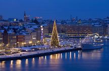 Stockholm Christmas market and lights walking tour with local guide