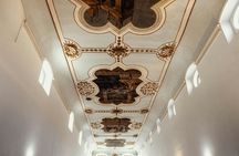 Unforgettable Christmas walking tour through Prague