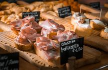 Traditional bacaro tour in Venice with a local guide