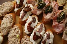 Traditional bacaro tour in Venice with a local guide