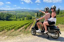 Iconic Italian scooter tour with lunch and wine from Florence