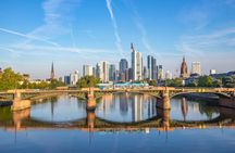 Frankfurt's most photogenic spots tour with a local guide