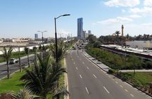 Scenic drive and shopping tour in South Jeddah