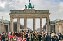 Private historical tour through Berlin with a local