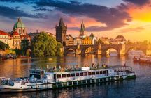 Prague pass with Castle entry and Vltava River cruise