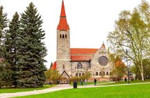 90-minute Tampere walking tour with local guide