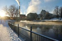90-minute Tampere walking tour with local guide