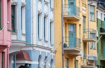 90-minute Helsinki photo walk with local guide