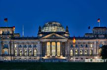 Berlin's history audio tour with Hamburger Bahnhof access