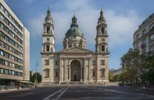 Private architectural tour through Budapest with a local expert