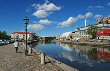 Private architecture walk through Gothenburg with a local expert