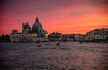 Venice boat trip with a glass of Prosecco