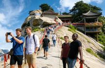 Private day tour to Mount Hua with cable car