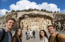 Half-Day Private Guided Tour of Luoyang Longmen Grottoes