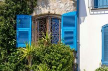 Antibes 2-hour introductory walking tour with a local
