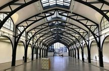 Berlin's history audio tour with Hamburger Bahnhof access