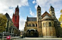 90-minute guided tour around Bordeaux with a local guide