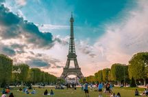 Guided tour through Paris's instaspots with a local