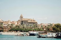 Audio-guided boat tour of Palma's iconic sights