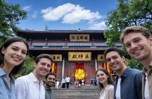 Private guided tour of Hangzhou's West Lake and cultural sites