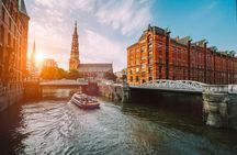 Hamburg pass with cruise, guided tour and audio guides