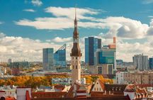 Introductory walking tour of Tallinn with a local guide