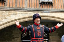 Early access to the Tower of London with Beefeater Opening Ceremony