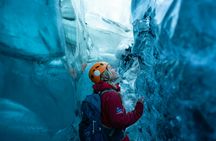 Crystal ice cave tour in Vatnajökull national park