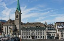 Zürich old town private walking tour with a local guide