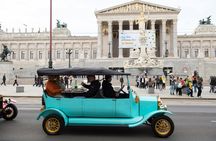 Vienna sightseeing tour in vintage-style electric car