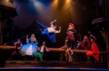 Pirates dinner adventure show in Orlando deluxe package