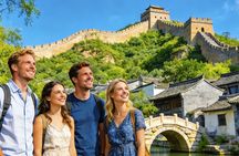 Private Guided Tour to Gubei Water Town and Simatai Great Wall